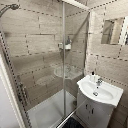 Luxury * Birmingham